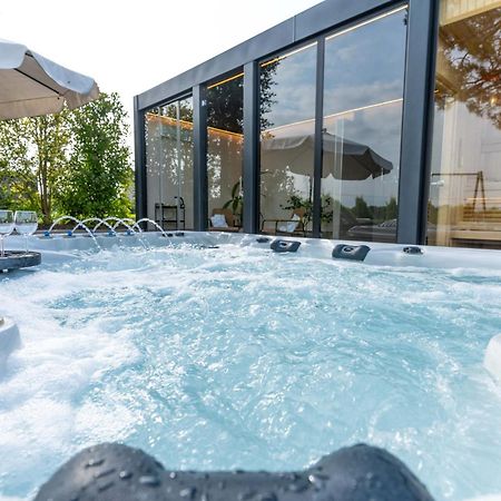 Agriturismo Colle Dei Pivi 庞蒂索明西奥 外观 照片
