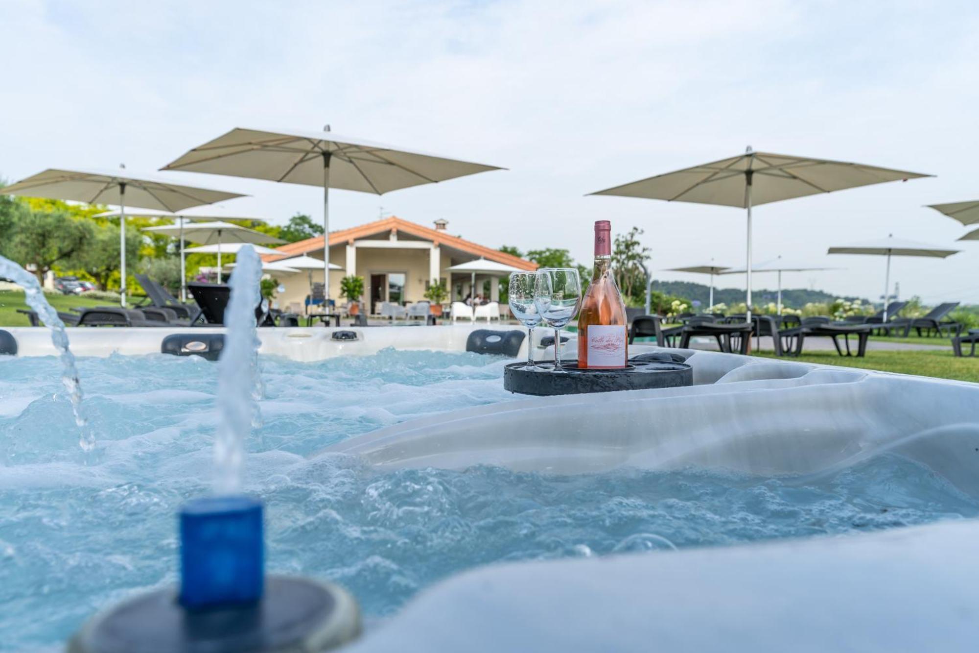 Agriturismo Colle Dei Pivi 庞蒂索明西奥 外观 照片
