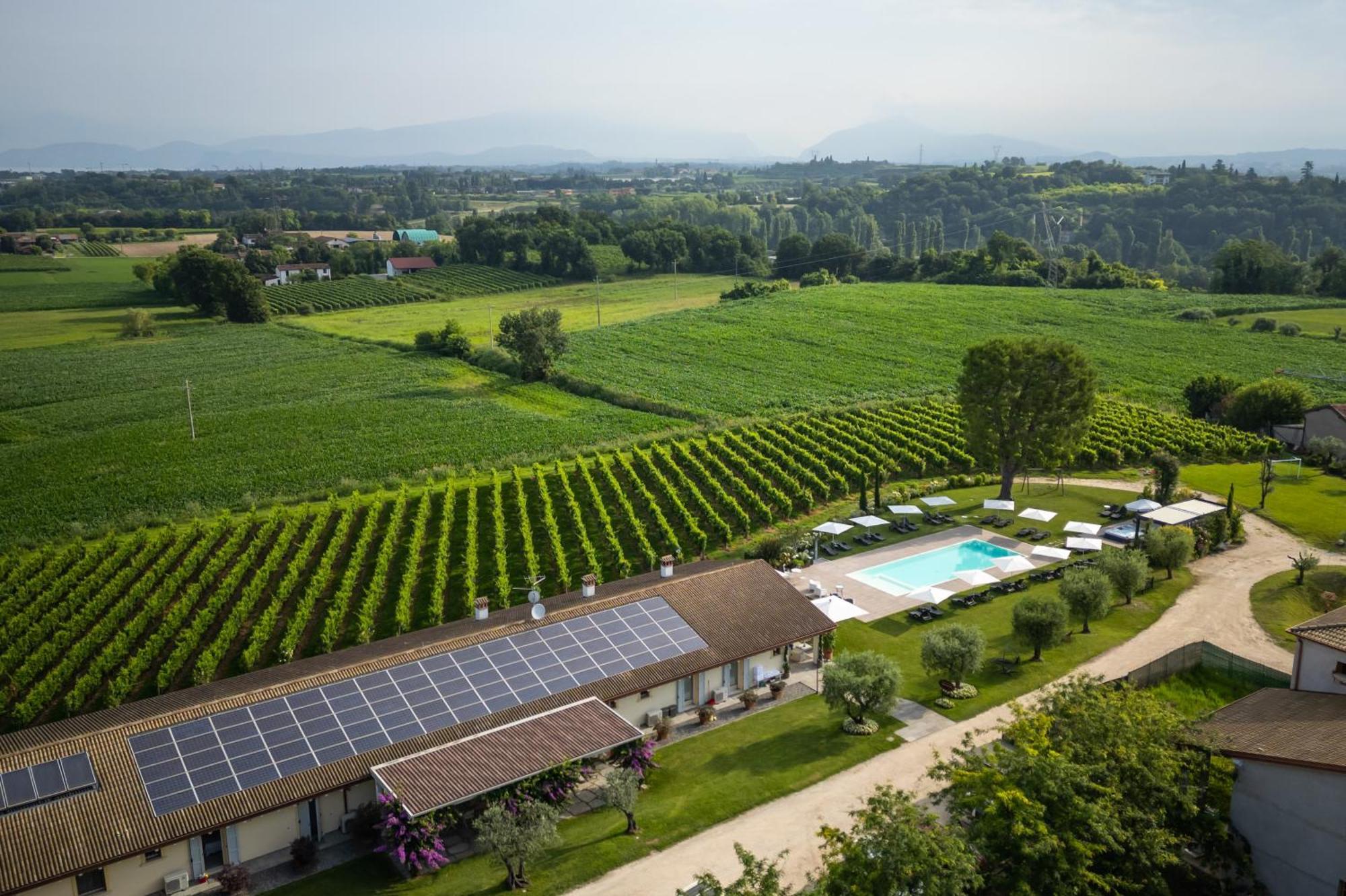 Agriturismo Colle Dei Pivi 庞蒂索明西奥 外观 照片