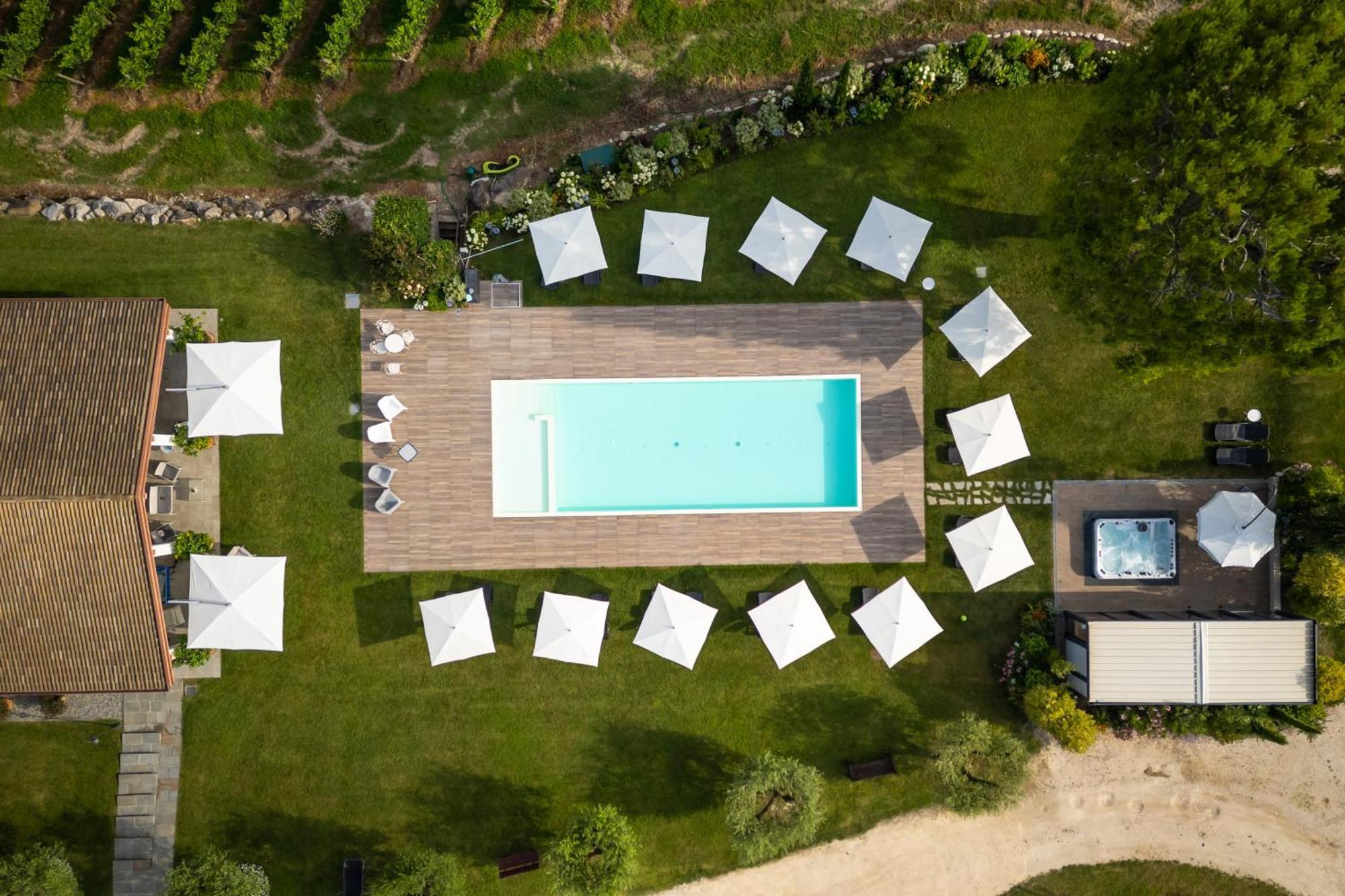 Agriturismo Colle Dei Pivi 庞蒂索明西奥 外观 照片