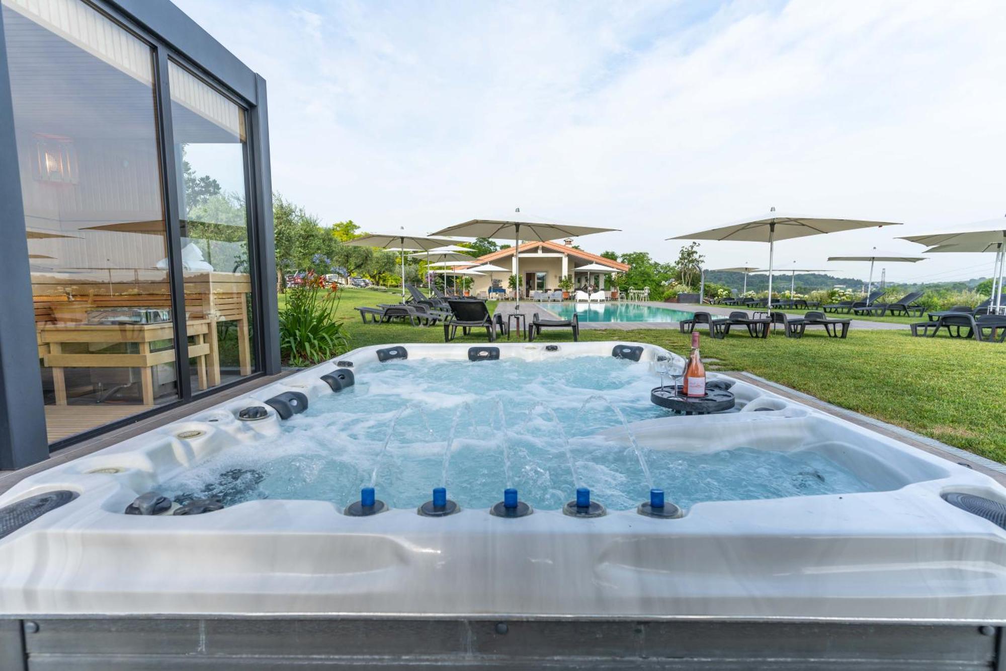 Agriturismo Colle Dei Pivi 庞蒂索明西奥 外观 照片
