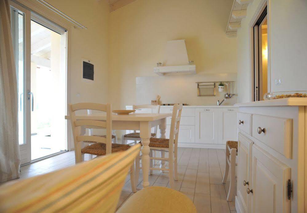 Agriturismo Colle Dei Pivi 庞蒂索明西奥 外观 照片