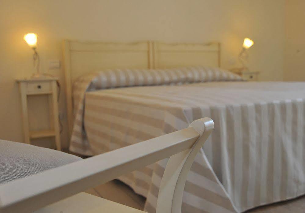Agriturismo Colle Dei Pivi 庞蒂索明西奥 外观 照片