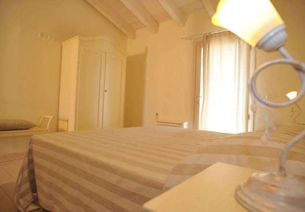 Agriturismo Colle Dei Pivi 庞蒂索明西奥 外观 照片